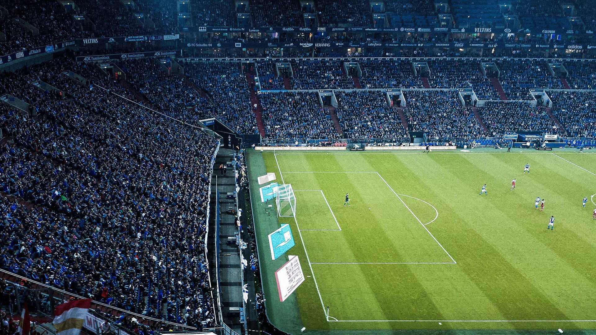 熊猫体育下载：CBA新赛季揭幕战火爆开打，辽宁本钢力克广东宏远，张镇麟狂砍35分创生涯新高