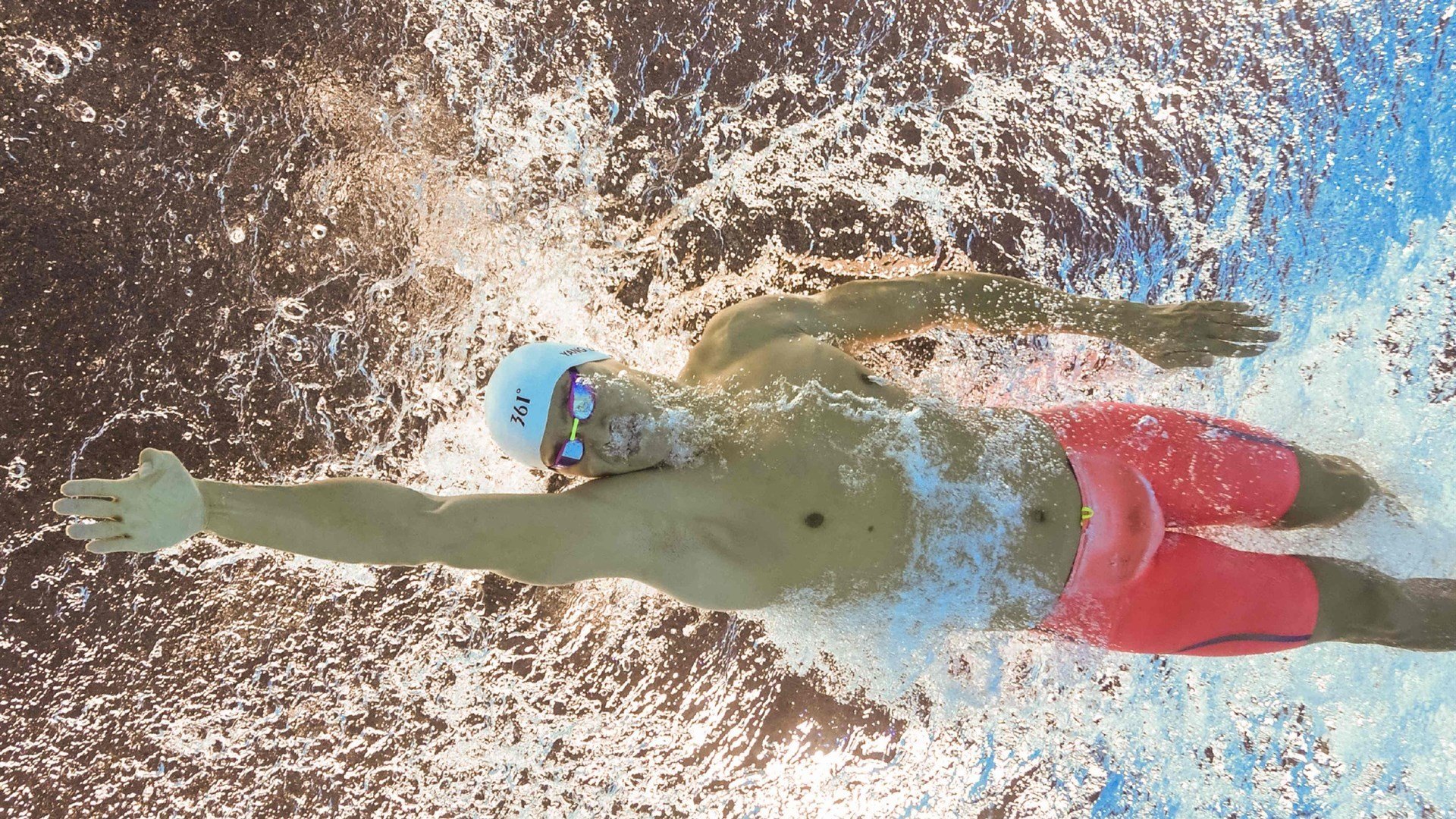 纳达尔法网惊天逆转夺冠 第15冠铸就红土传奇