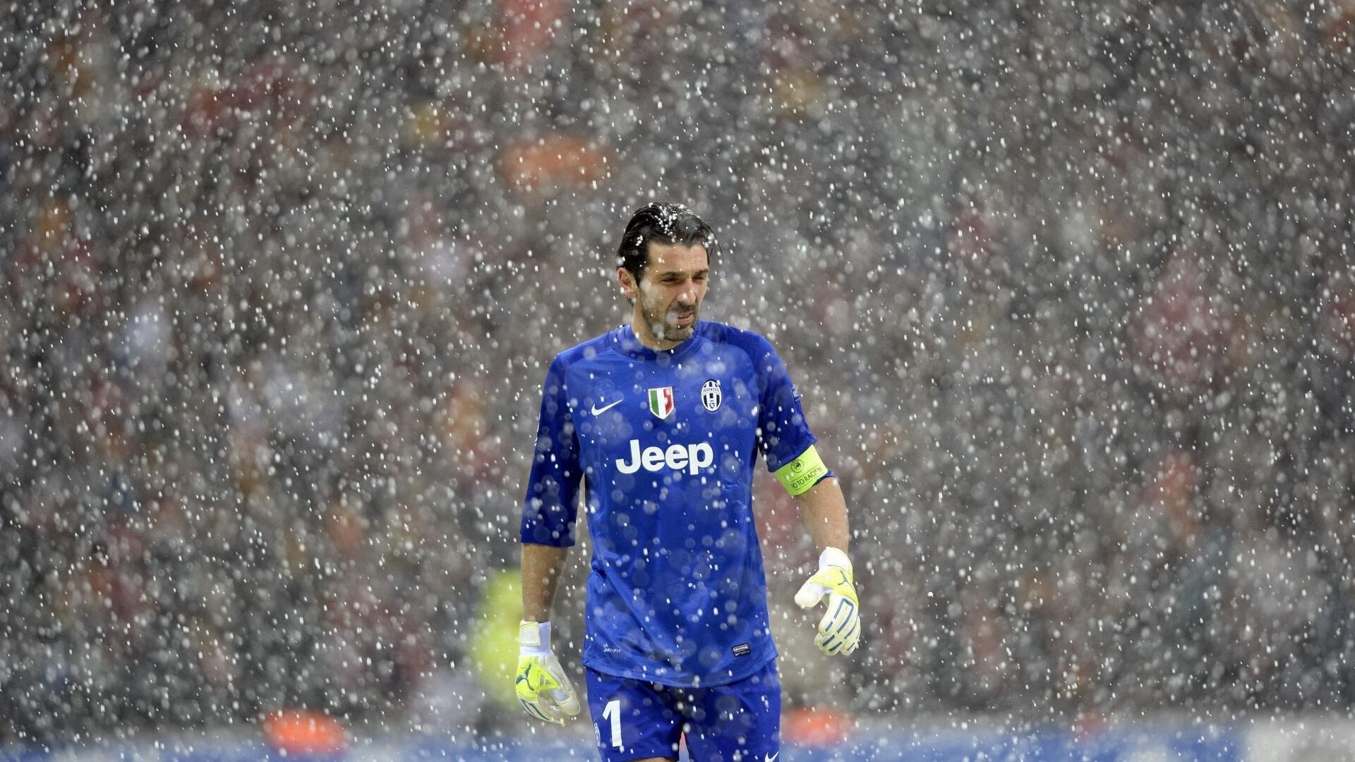 潘展乐勇夺世锦赛金牌 中国游泳再创历史