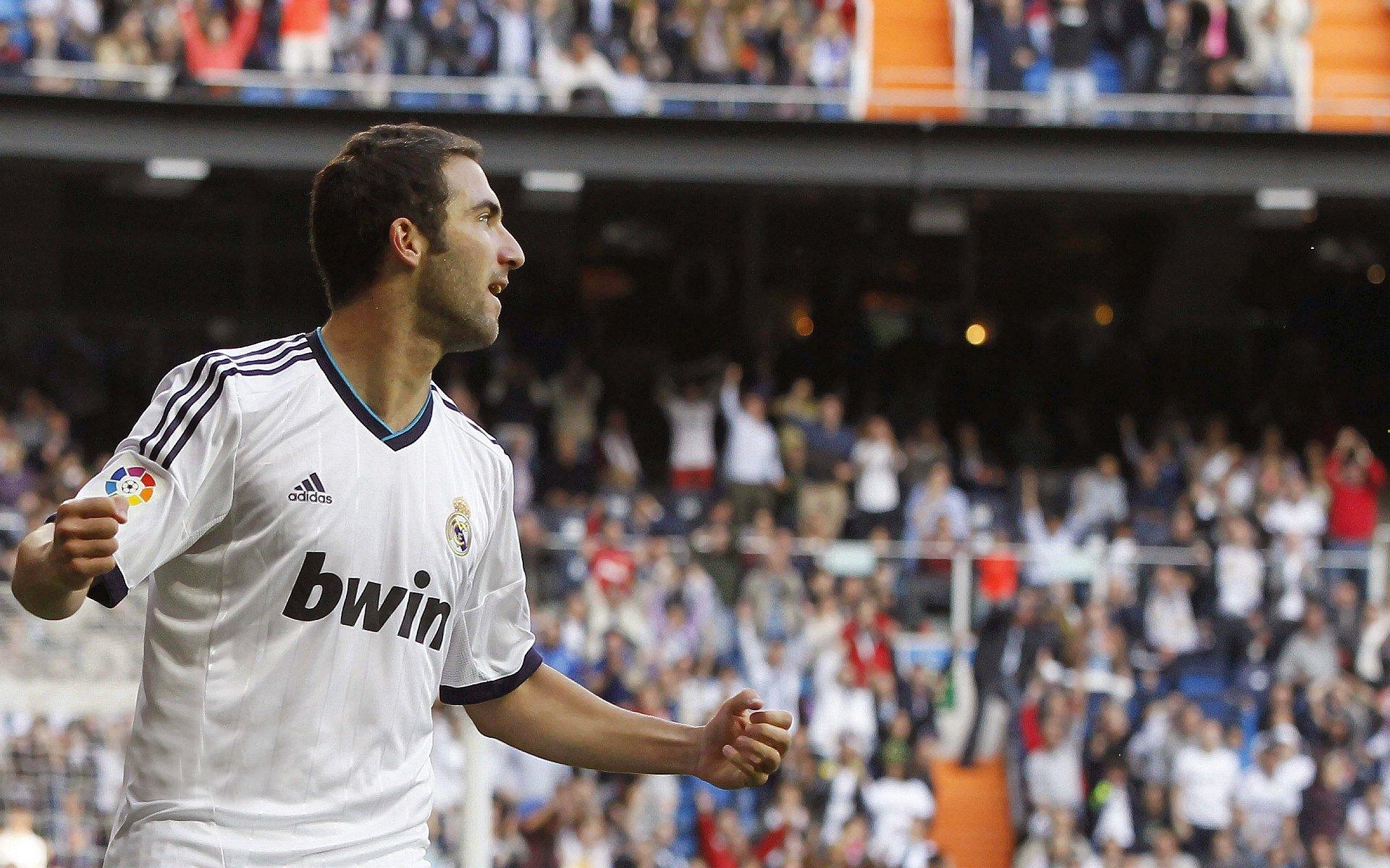 【熊猫体育】CBA季后赛激战正酣 辽宁队卫冕之路再遇强敌挑战