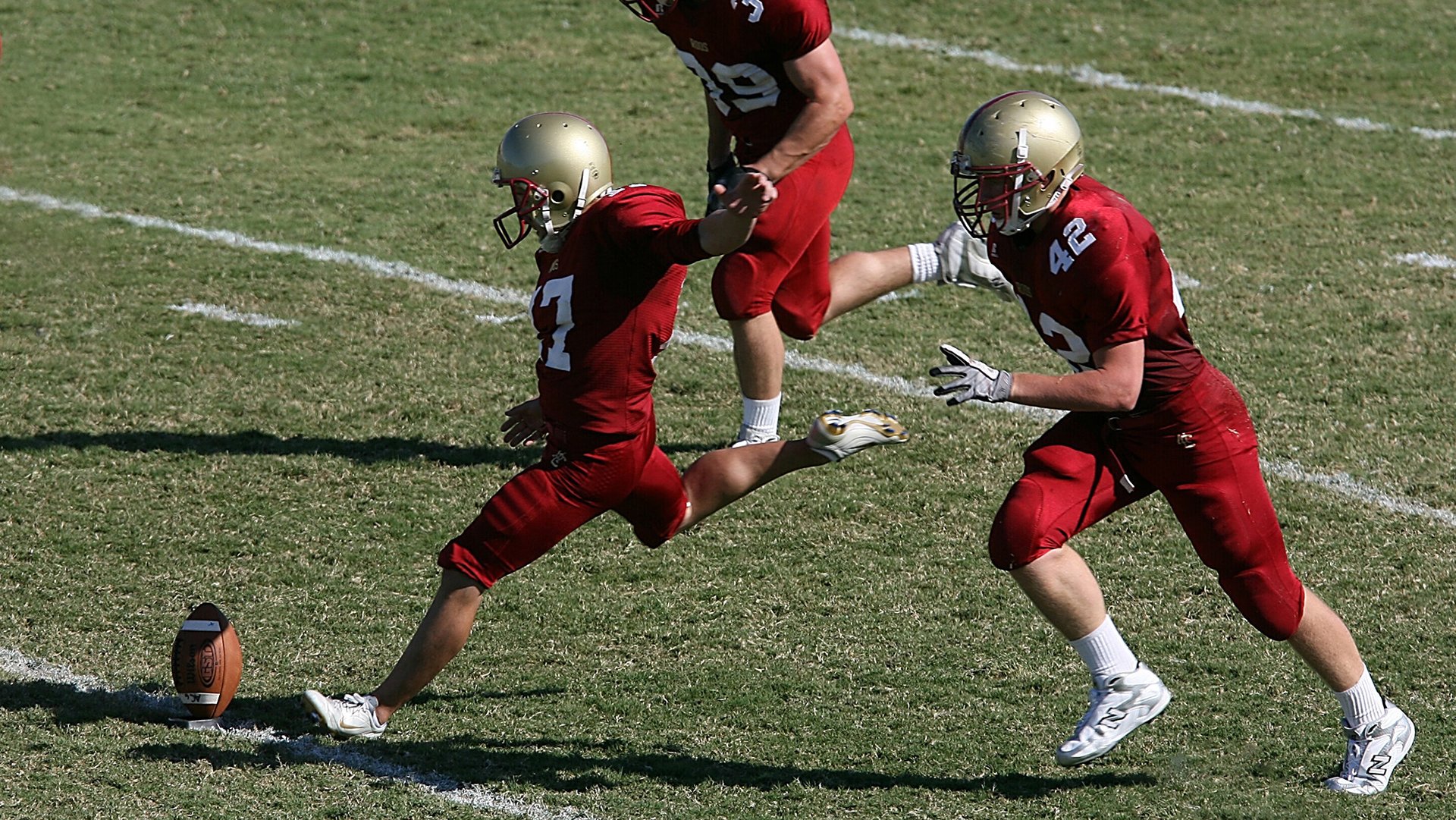 【熊猫体育app】体育教育新政策落地，中小学将全面加强体质训练