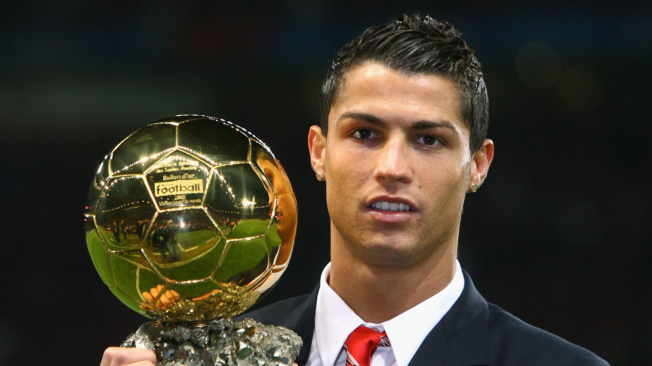 【熊猫体育入口】自由式滑雪世界杯中国站落幕，新秀选手惊艳全场